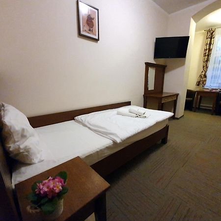 斯拉百斯 勒斯尼克佐卡旅馆酒店 客房 照片